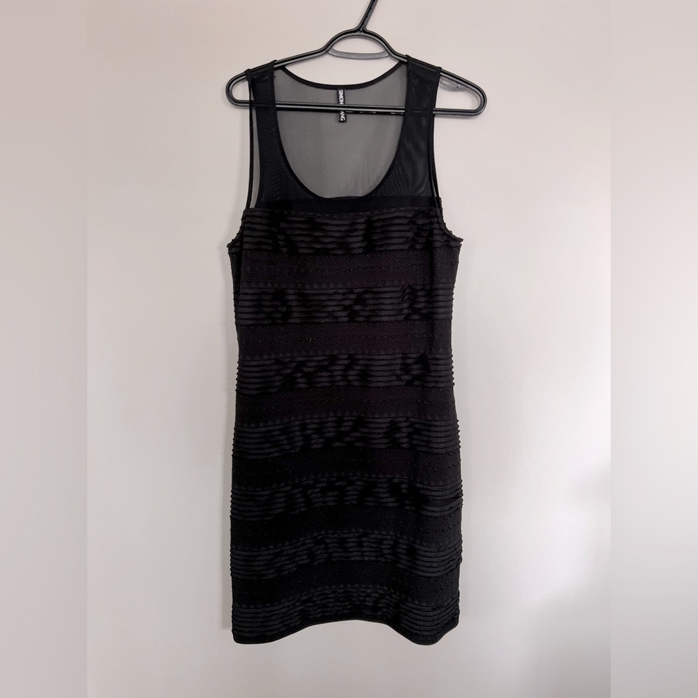 Simon Chang Ruffled Shift Above The Knee Mini Dress